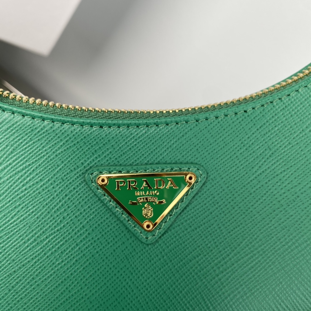 Prada Saffiano Leather Re Edition 2005 Shoulder Bag Mango Green 1BH204